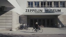 Das Zeppelin Museum Friedrichshafen in der Außenperspektive... (Bild: bewegtbildwerft)